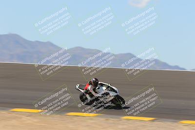 media/Oct-03-2022-Moto Forza (Mon) [[5f077a3730]]/Beginner Group/Session 2 (Turn 10)/